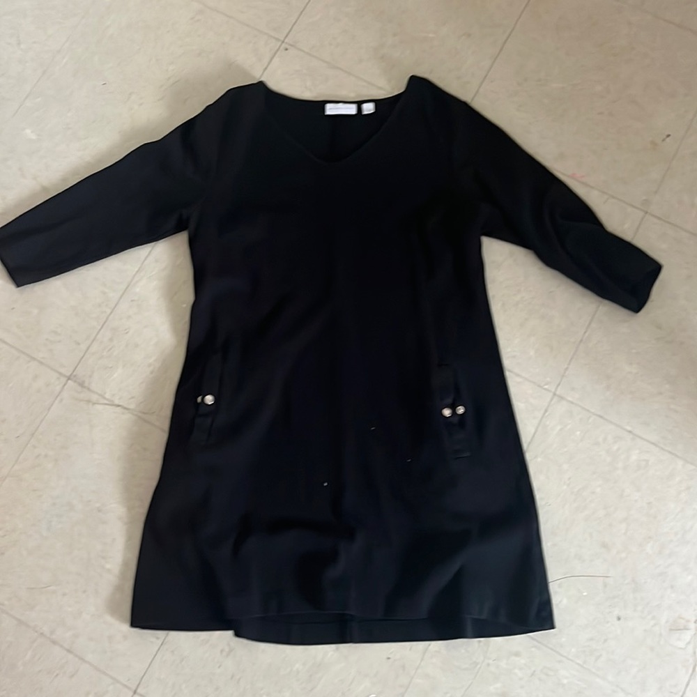Brand: New York & Company Size: M Color: black